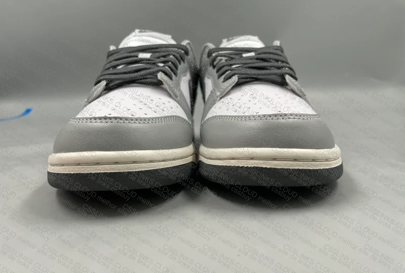 Dunk Smoke Light Grey