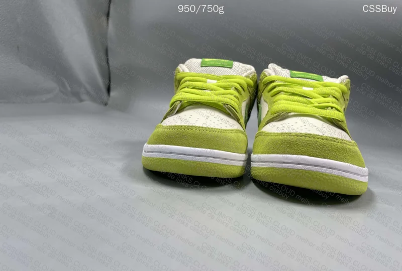 Dunk Sour Apple 2