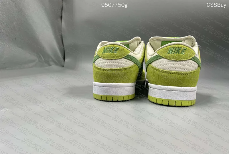 Dunk Sour Apple 3