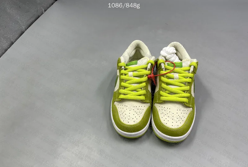 dunk sour apple 2