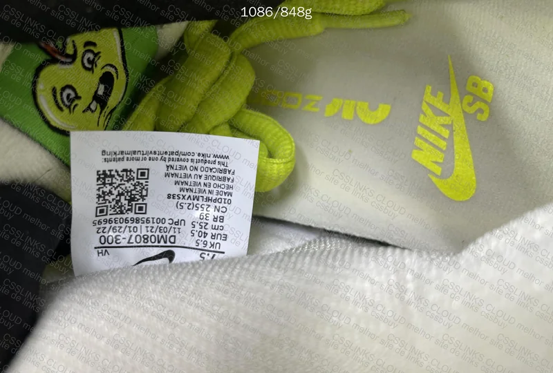 dunk sour apple 8