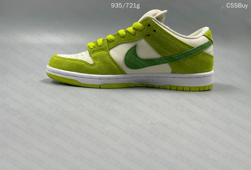 Dunk Sour Apple (sale) 2