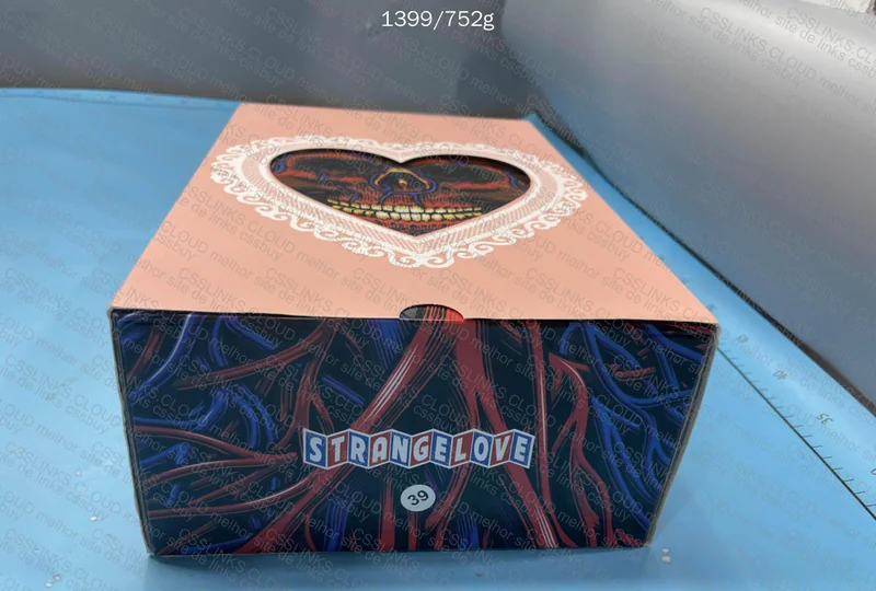 DUNK STRANGE LOVE