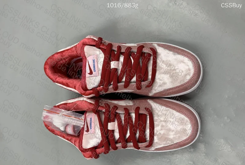 Dunk Strangelove 9