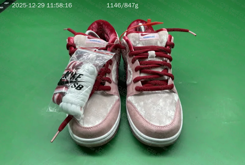 Dunk Strangelove 4