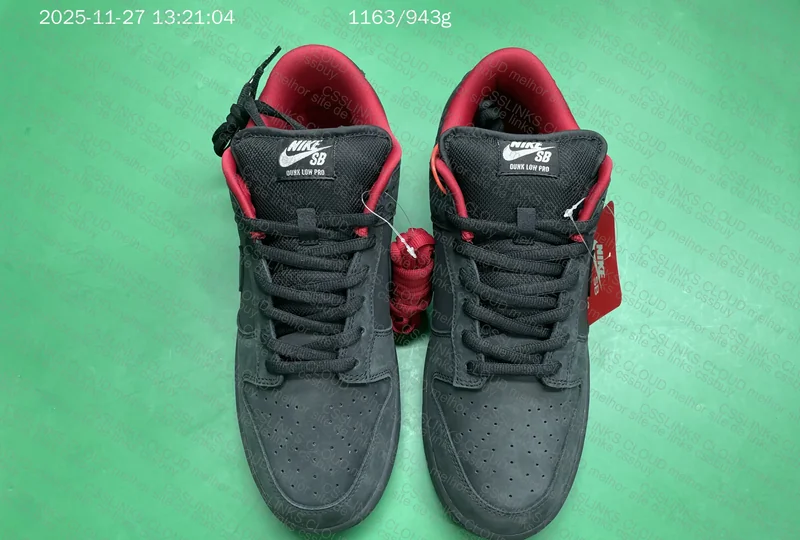 dunk supreme 4