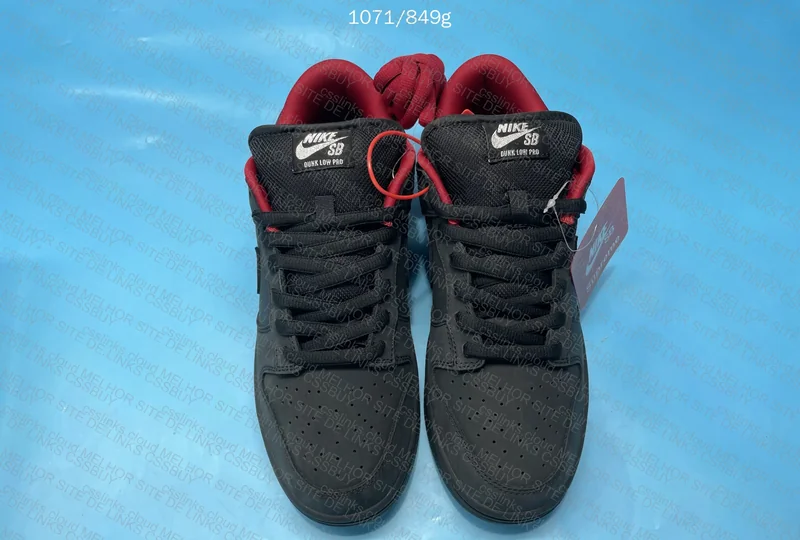 Dunk Supreme 2025 Black