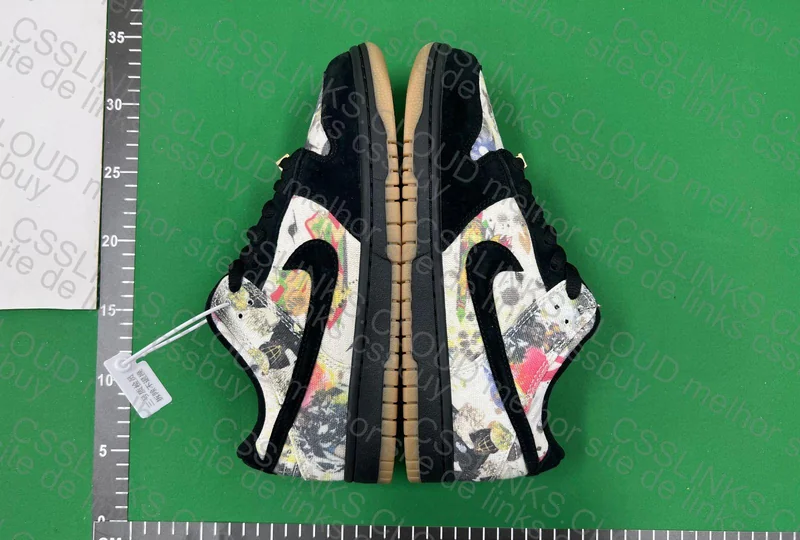 Dunk Supreme Rammellzee M batch 2