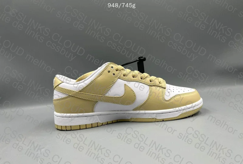Dunk Team Gold 3