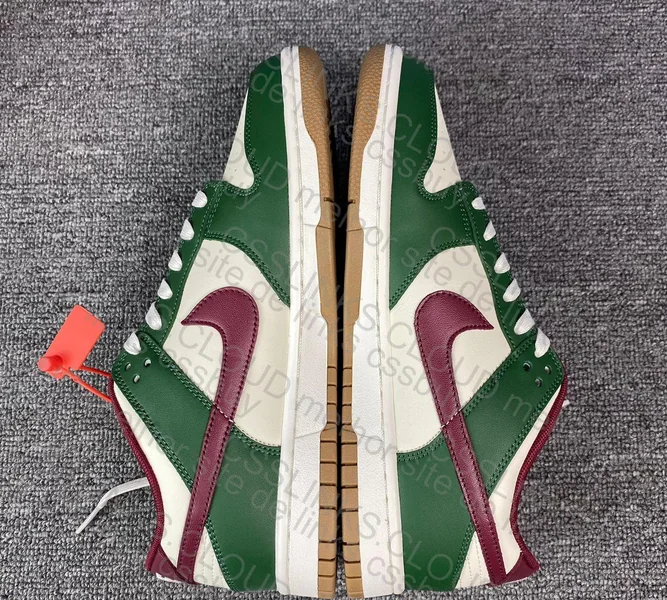 Dunk Nike Dunk Low Gorge Green 3