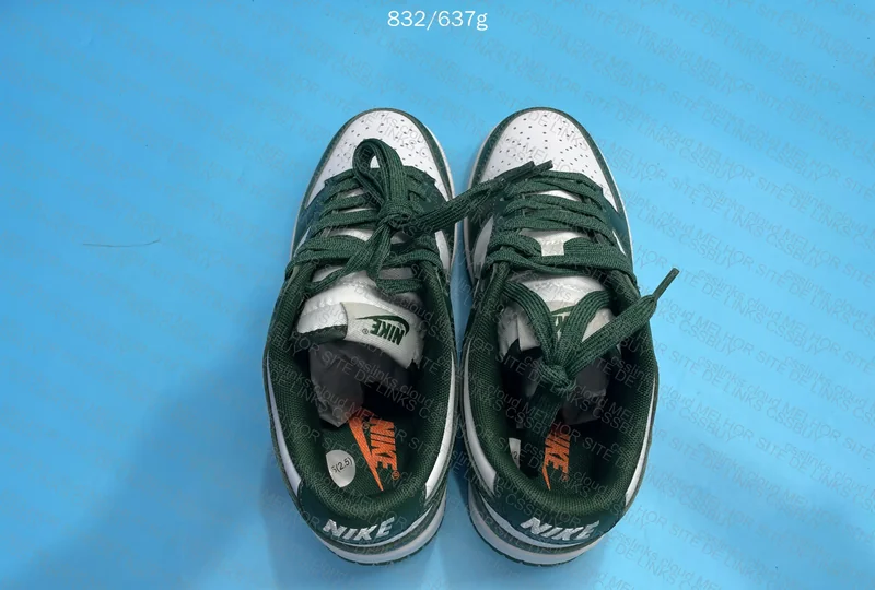 Dunk Top/s2 batch blind 3