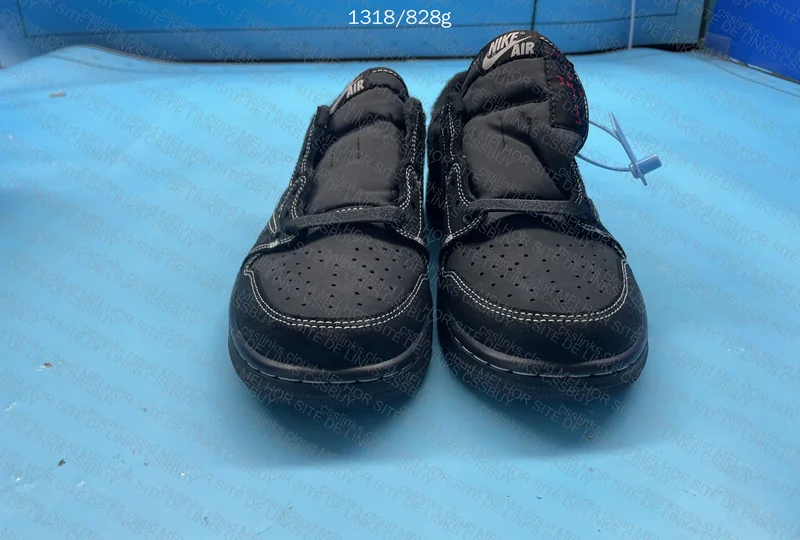 DUNK TRAVIS FK 400Y 5