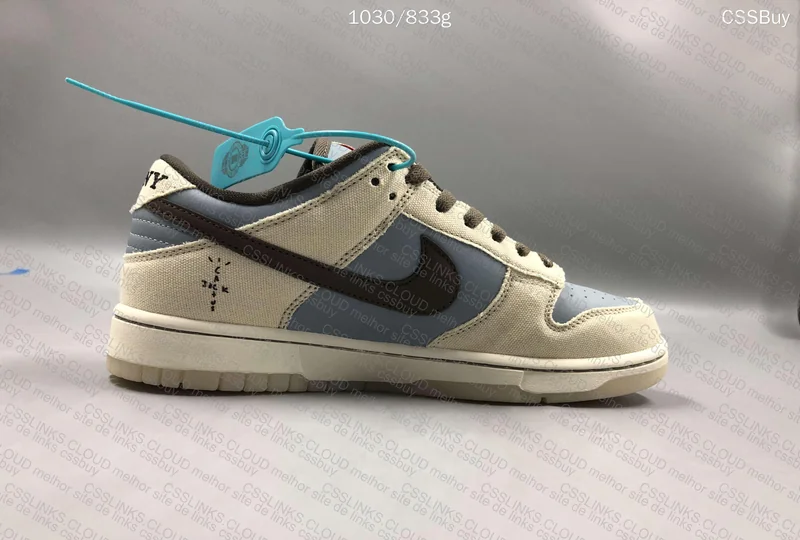 Dunk Travis scott X Playstation 4