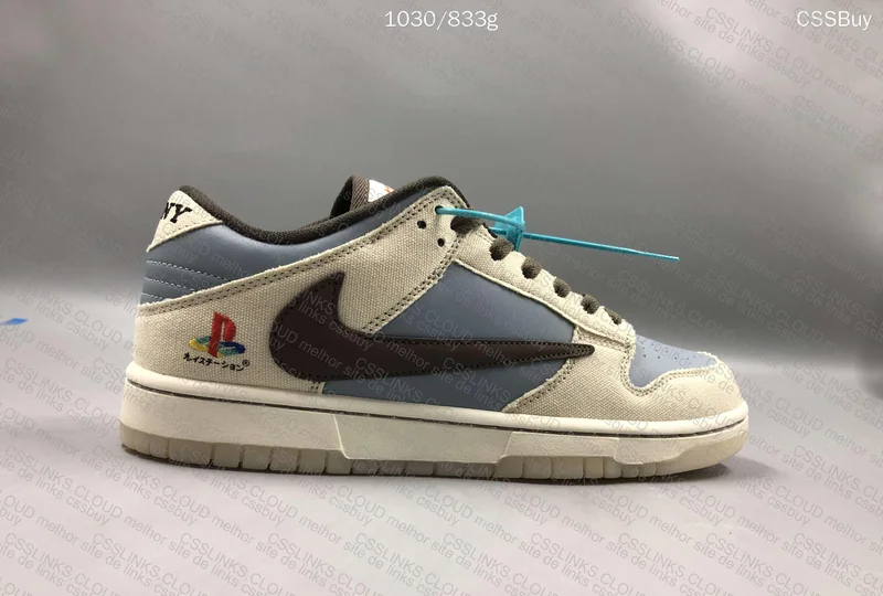 Dunk Travis scott X Playstation 5
