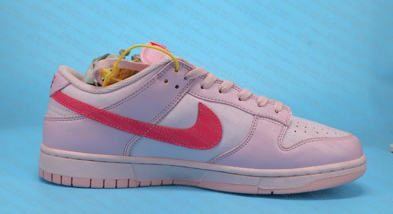 Dunk triple pink 7
