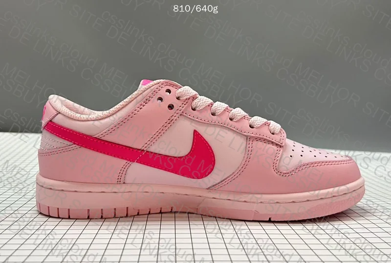 Dunk Triple Pink Ovo 9