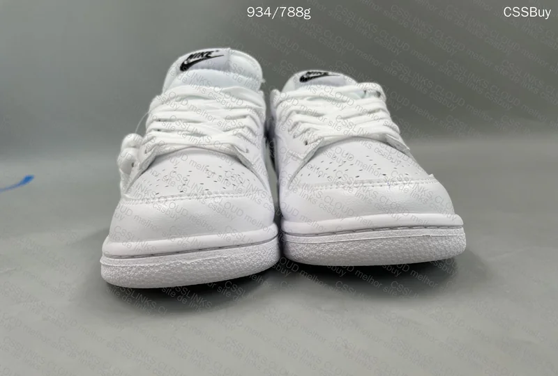 Dunk Triple White 3