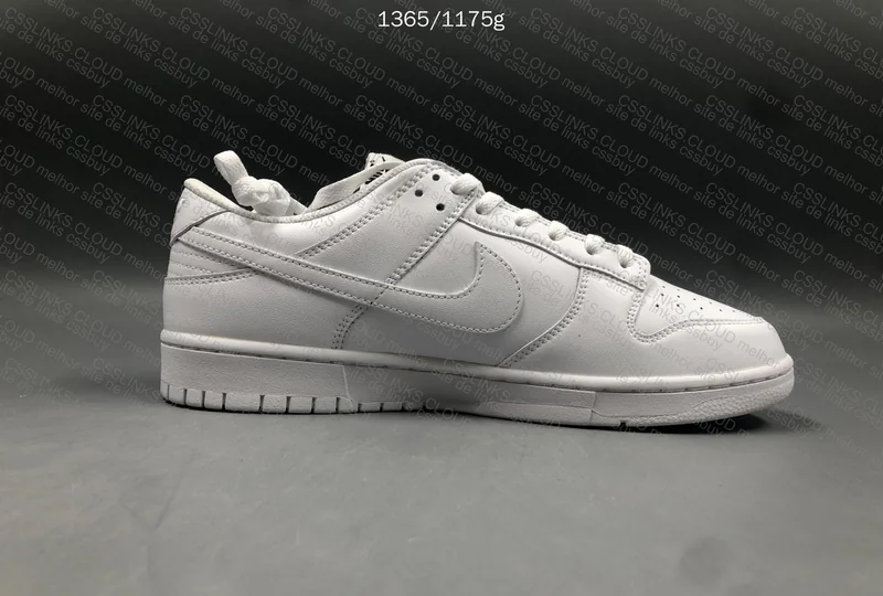 Dunk Triple White 5