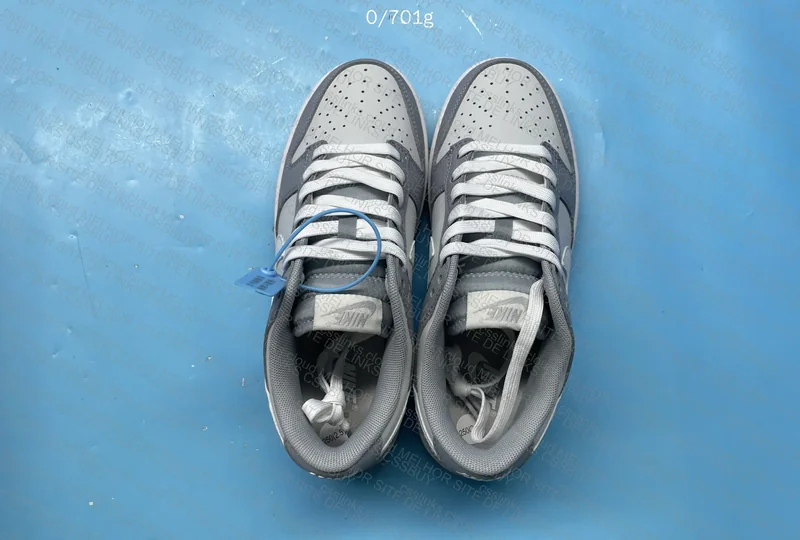 DUNK TWO TONED GREY GL? 2