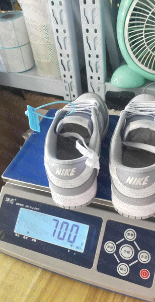 DUNK TWO TONED GREY GL? 5