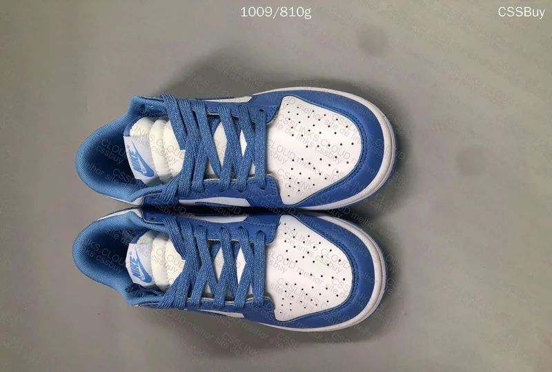 dunk unc blue VT