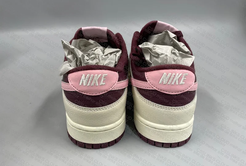 Dunk Valentine's Day