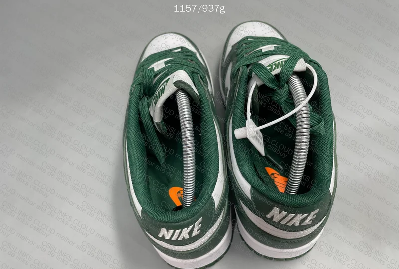 Dunk Varsity Green Top 9
