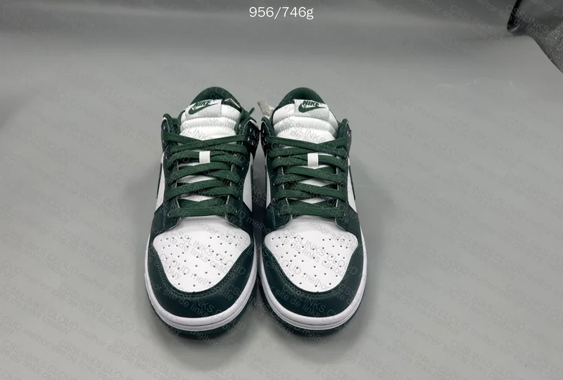 Dunk Varsity Green - VT Batch