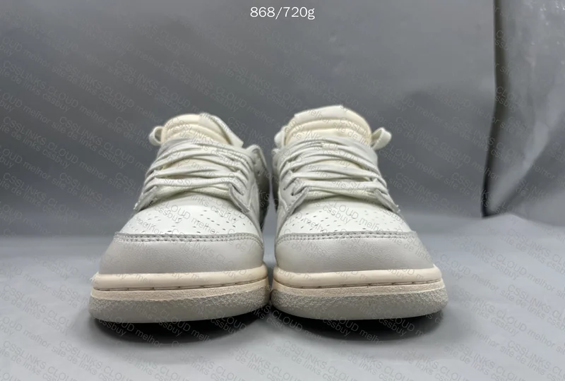 DUNK VT Bone Light 2