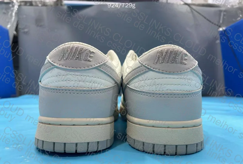 Dunk VT with Gift 8