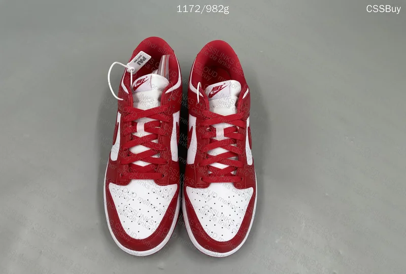 dunk vt low university red