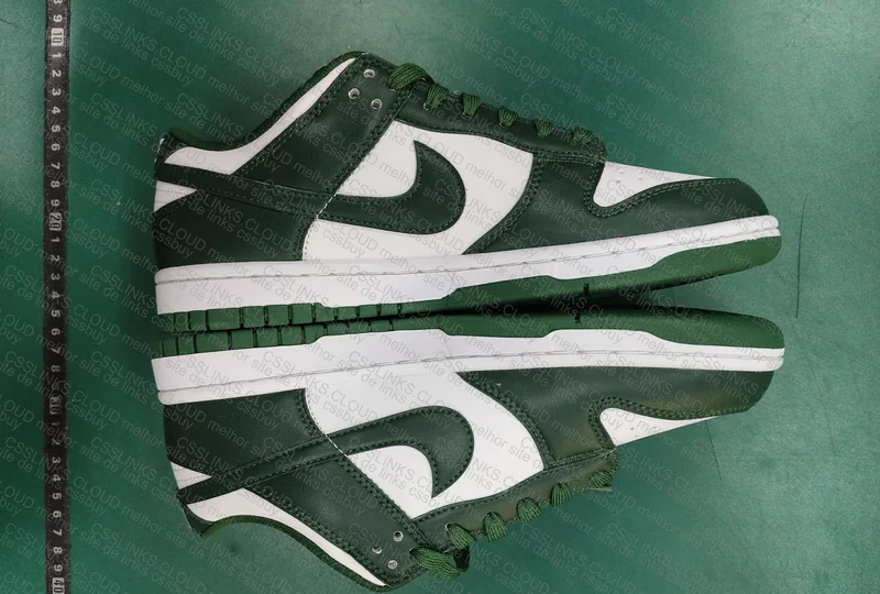 DUNK VT Varsity Green white 2