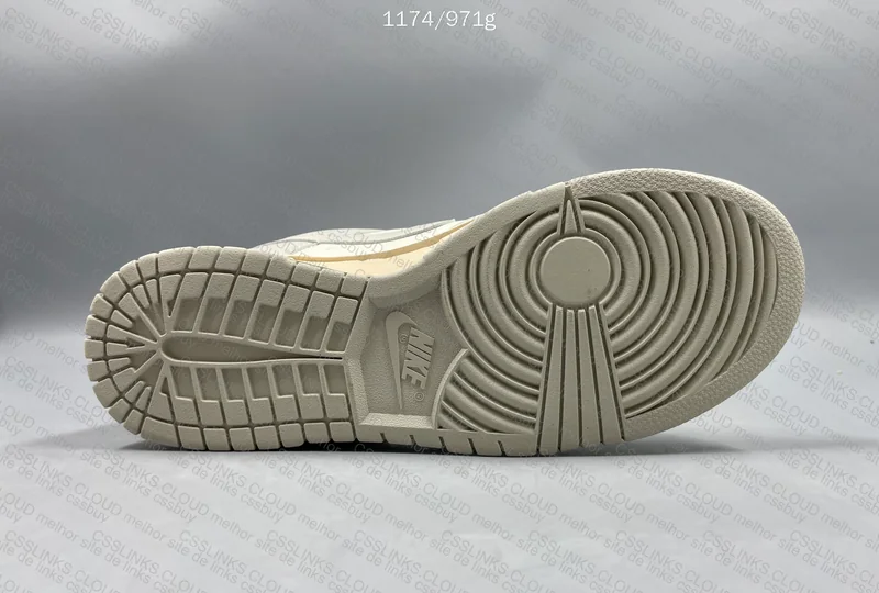 Dunk VT White Bone 2