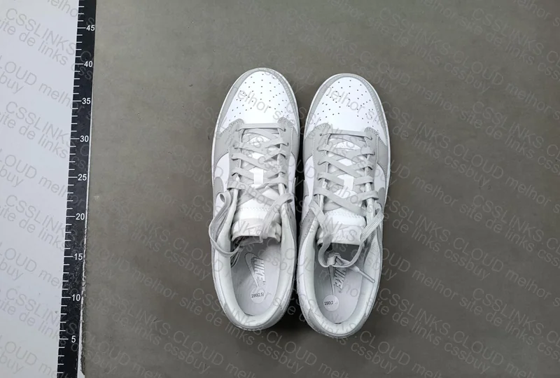 Dunk - White Gray 4
