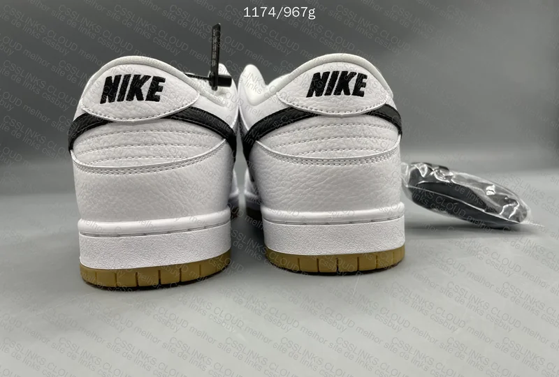 Dunk White Gum 3