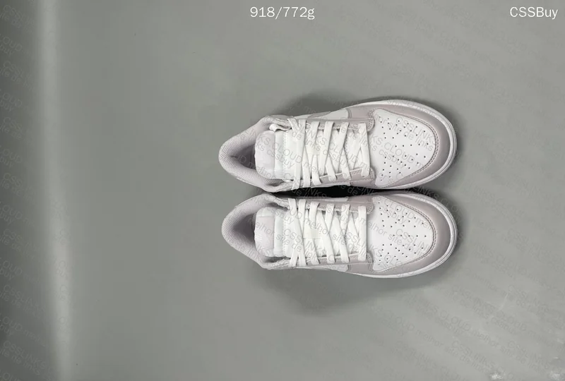 Dunk White Light Purple 2