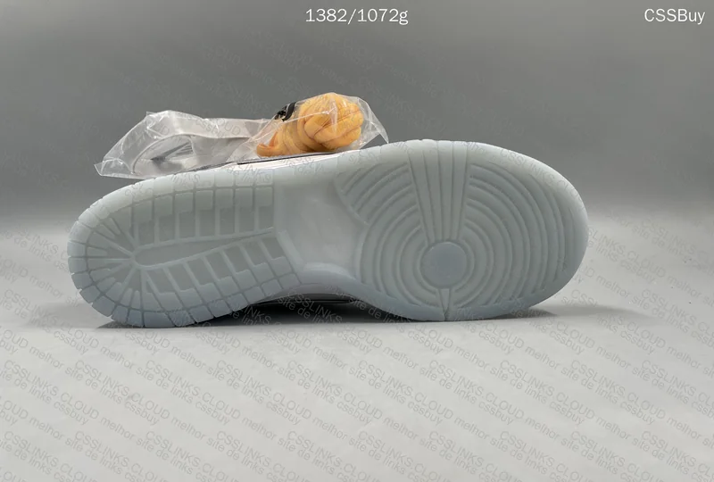 Dunk white lobster 10
