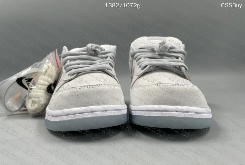 Dunk white lobster 2