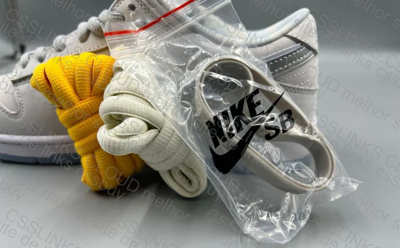 DUNK WHITE LOBSTER 2