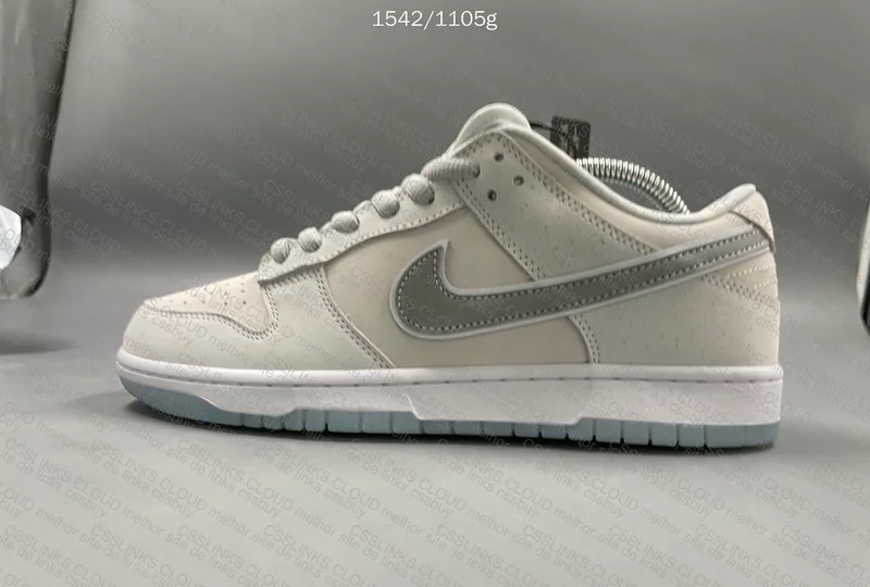 Dunk White Lobster 6