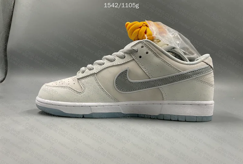 Dunk White Lobster 7