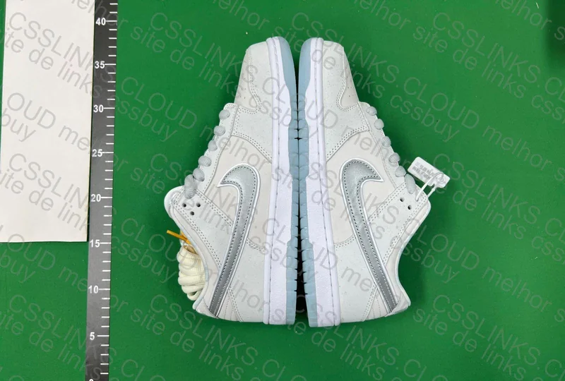 Dunk White Lobster 3