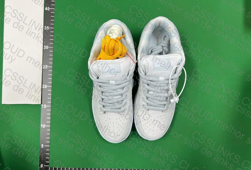 Dunk White Lobster 4