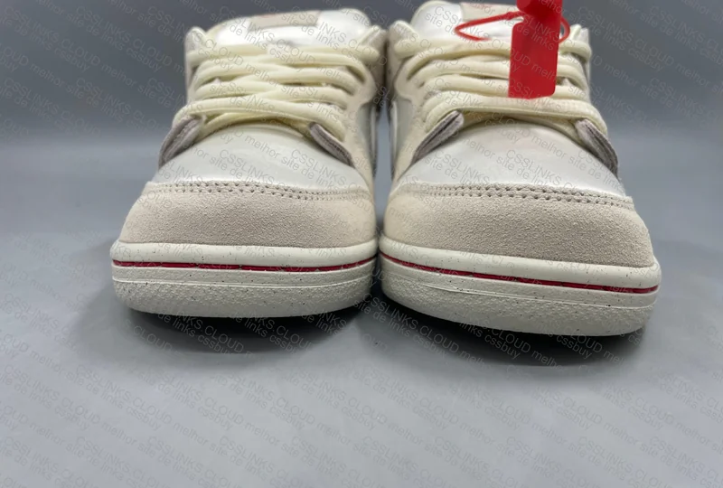 Dunk White Valentine Day - Batch M
