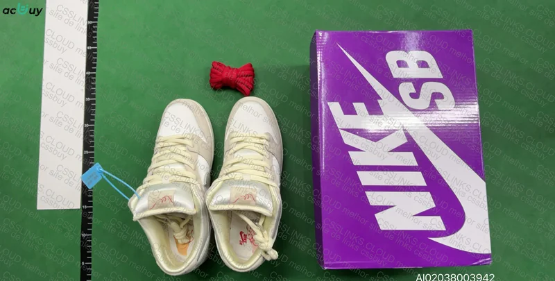 DUNK White Valentine's Day!
