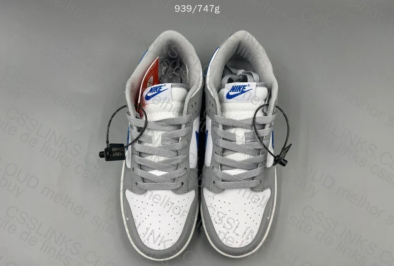 DUNK Wolf Grey Royal 2