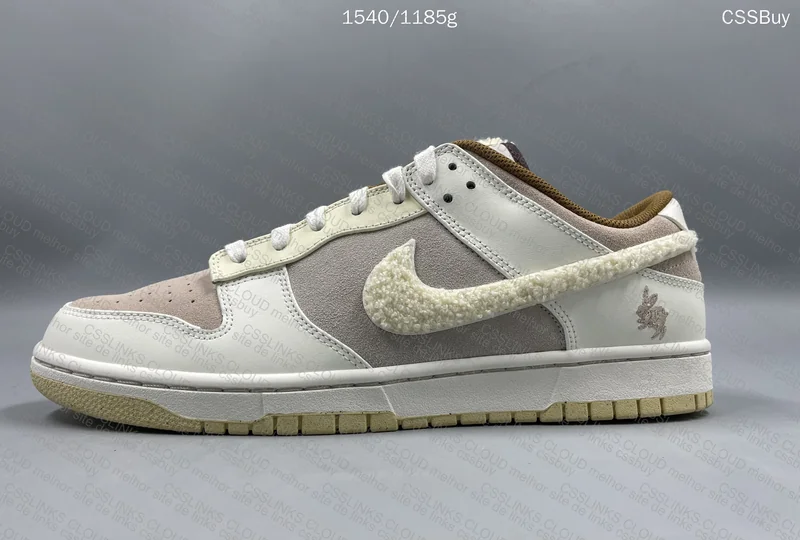 Dunk Year of The Rabbit Fossil 4