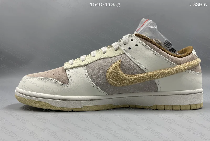 Dunk Year of The Rabbit Fossil 7