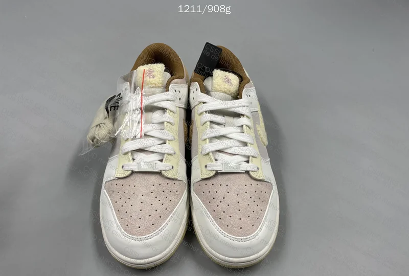 Dunk Year of the Rabbit - OVO