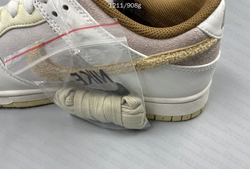 Dunk Year of the Rabbit - OVO 10